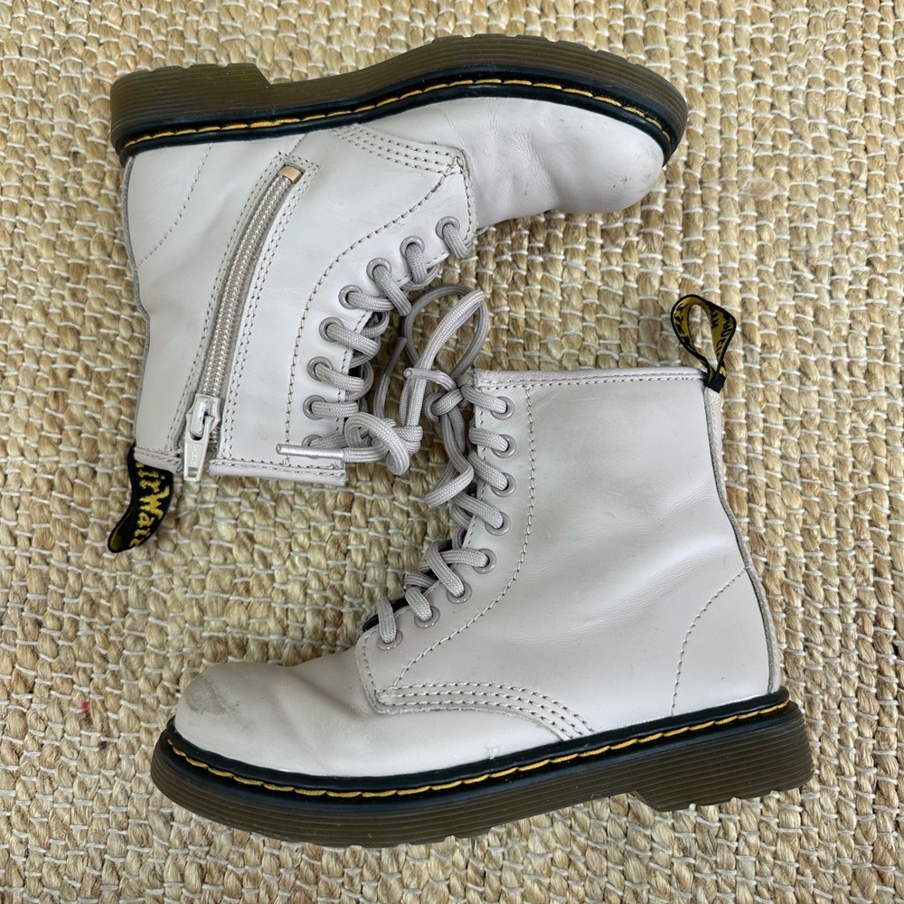 Doc Martens taupe 26634 Ain’t Wair lace up and zip up the side size 11 - Picture 6 of 10